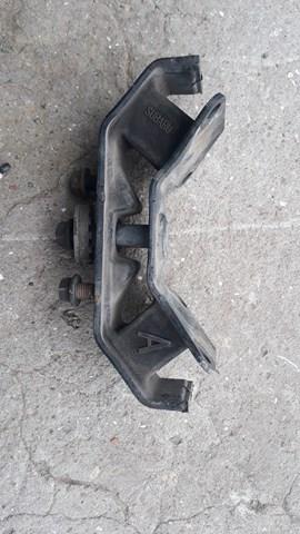 Подушка трансмісії (опора коробки передач) 41022FJ000 SUBARU