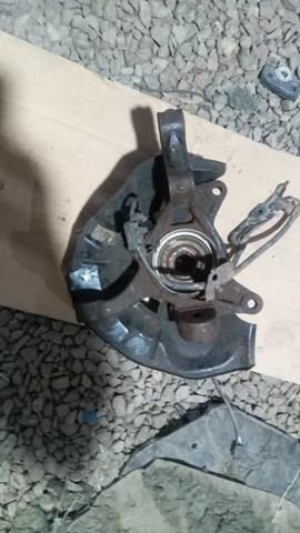 Цапфа поворотна ліва 43212AA010 TOYOTA