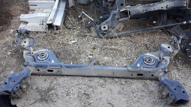 Механізм управління задньої осі Нісан Ліф 1
