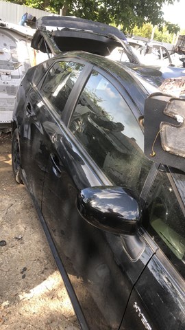 Скло передніх дверей, правою 6810147071 TOYOTA