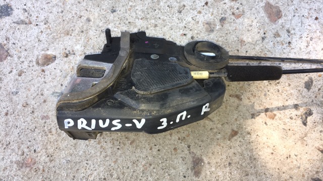 Замок задніх дверей, правих 6905006100 TOYOTA