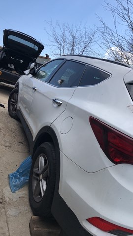 Крило заднє ліве 715034ZC00 HYUNDAI