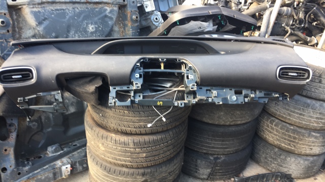 Подушка безпеки бокова 7396047100 TOYOTA