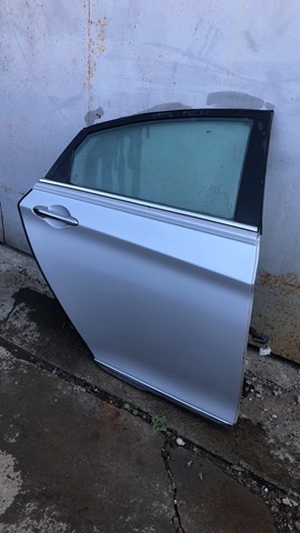 Двері задні, праві 770043S000 HYUNDAI