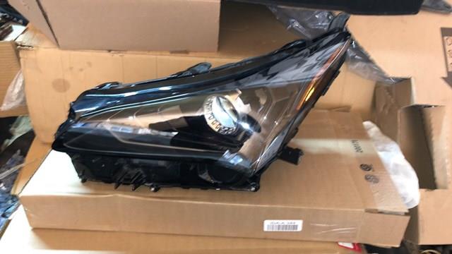 Фара 8107078190 TOYOTA