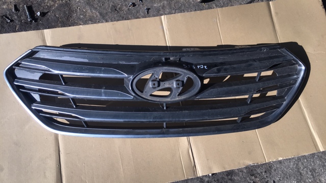 Решітка радіатора 863514Z500 HYUNDAI