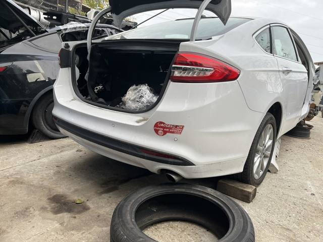 Буфер (бампер) задній DS7Z17K835AAPTM FORD