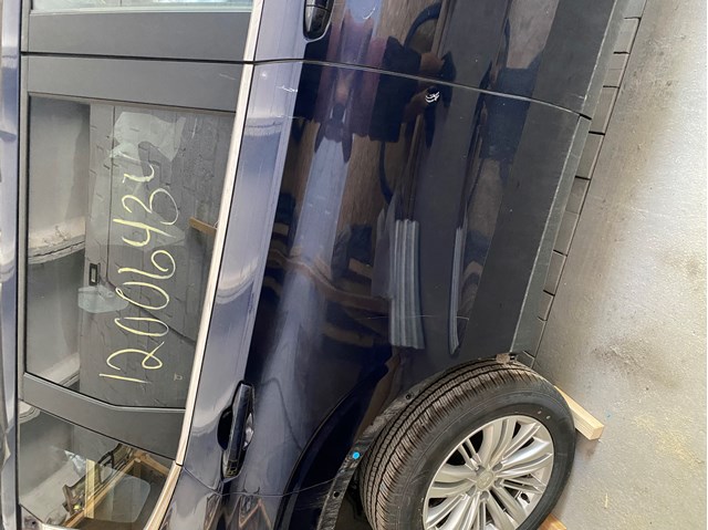 Скло задньої двері правої 5736A832 MITSUBISHI