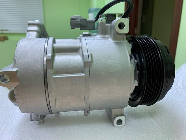 Компресор кондиціонера 51936721 CHRYSLER