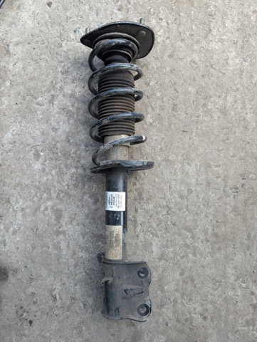 Стійка передня права 4060A098 MITSUBISHI