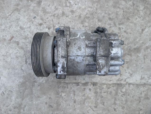 Компресор холодоагенту 926000097R RENAULT