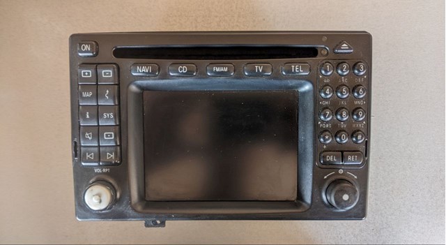 Магнітола A2108205489 MERCEDES