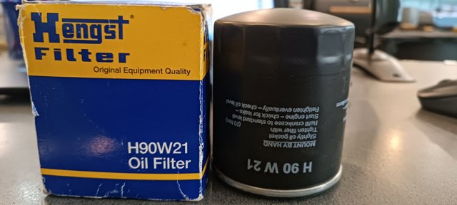 Маслофільтр H90W21 HENGST