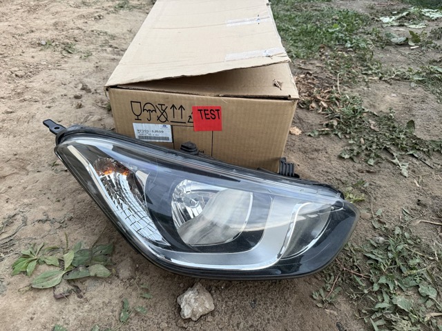 Фара ліва передня 921011J510 HYUNDAI