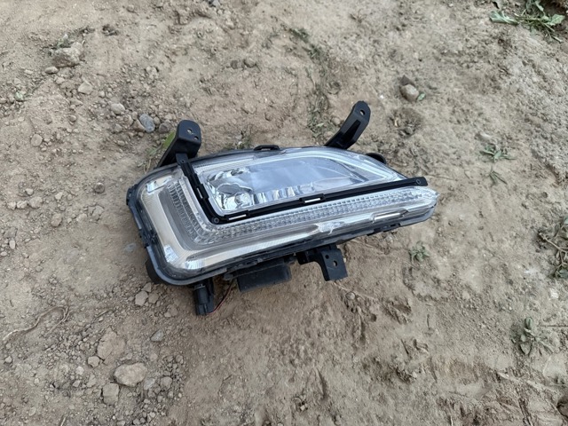Туманка права 92202D7600 HYUNDAI