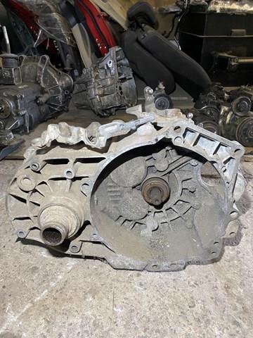 Корпус КПП 02N301103 VAG