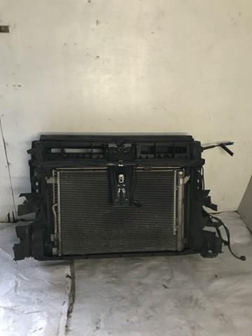 Охолоджувач наддувочного повітря 5Q0145803H VAG
