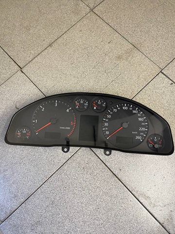 Спідометр 8D0920930 VAG