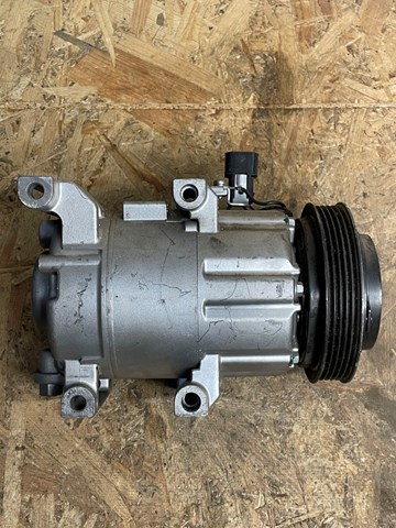 Насос кондиціонера F500DX9FA03 HYUNDAI