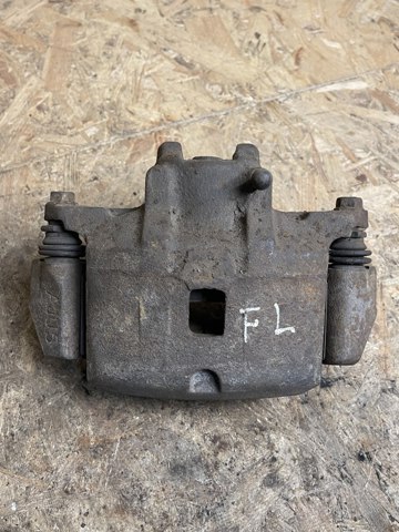 Супорт гальмівний, передній, лівий MR955063 MITSUBISHI
