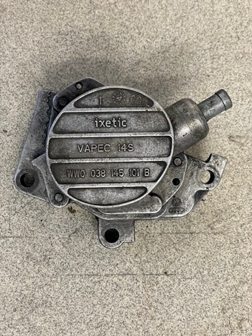 Насос вакуумний R038145229 VAG