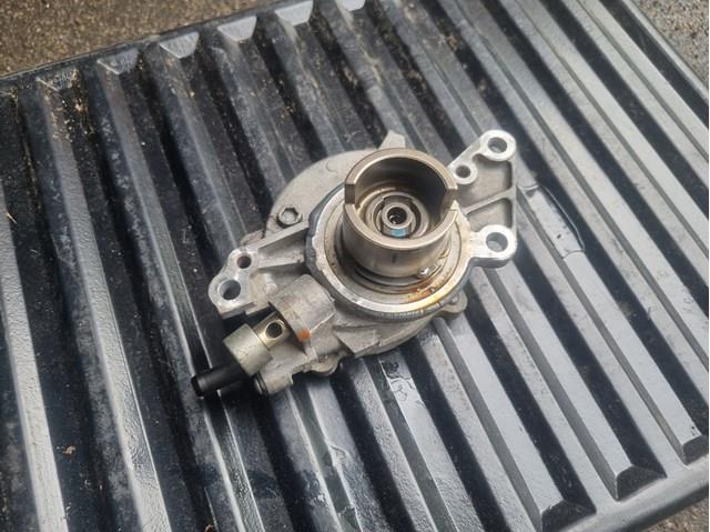 Насос вакуумний 14792AA08A SUBARU