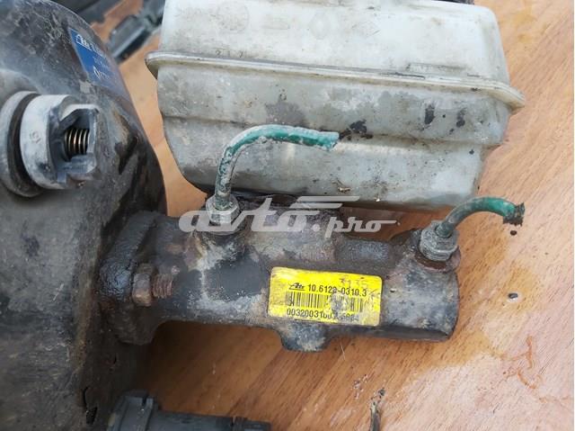 Циліндр головний гальма (Гідротормоз) 7701204110 RENAULT