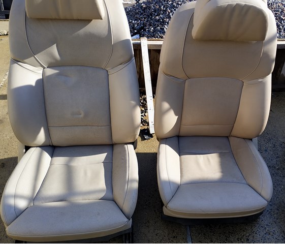 Облицювання водійських дверей 51419160813 BMW