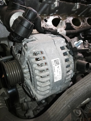 Генератор 7640131 BMW
