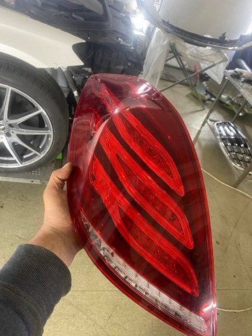 Задня ліва фара A2229065401 MERCEDES