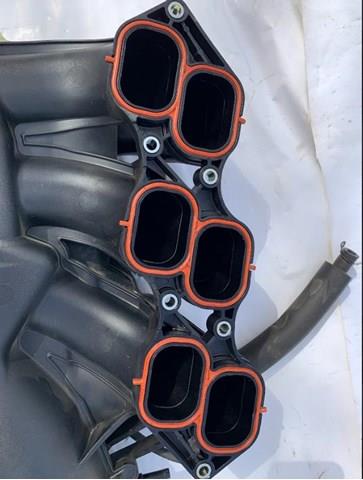 Колектор впускний 1719031061 TOYOTA