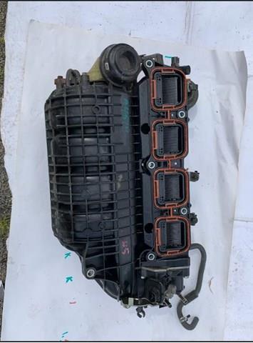 Блок дросельної заслінки 220300V010 TOYOTA