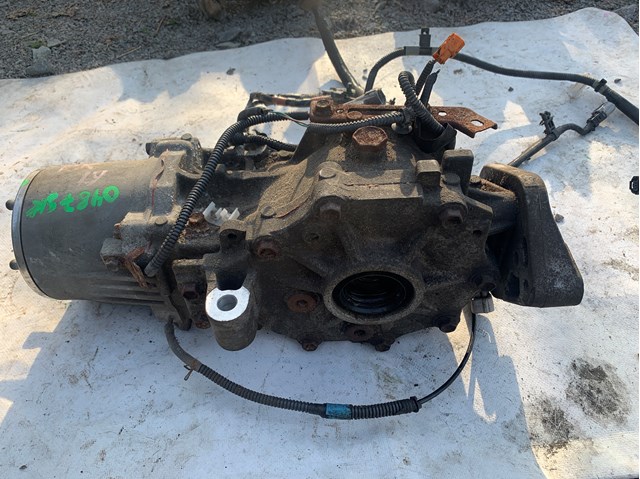 Муфта підключення заднього моста 4130348030 TOYOTA