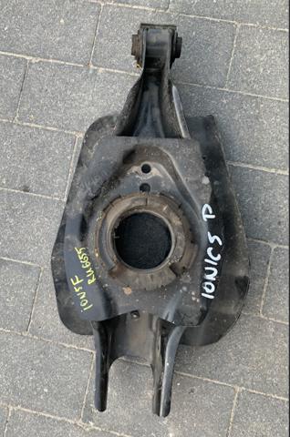 Балансир задній нижній, правий 55211GI000 HYUNDAI