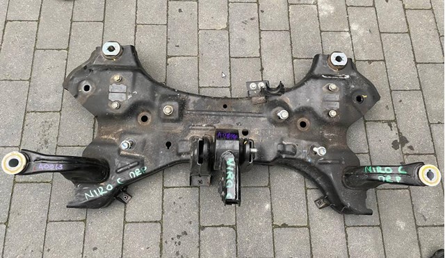 Підрамник передньої підвіски 62405G5100 HYUNDAI