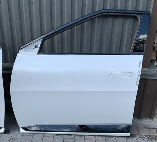 Водійські двері 76003CV000 HYUNDAI