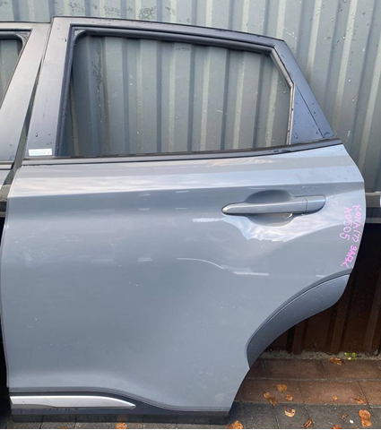 Двері пасажирськи задні ліві 77003J9000 HYUNDAI