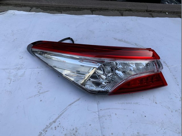 Ліхтар задній 8156033690 TOYOTA