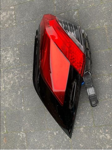 Ліхтар задній 8156042230 TOYOTA