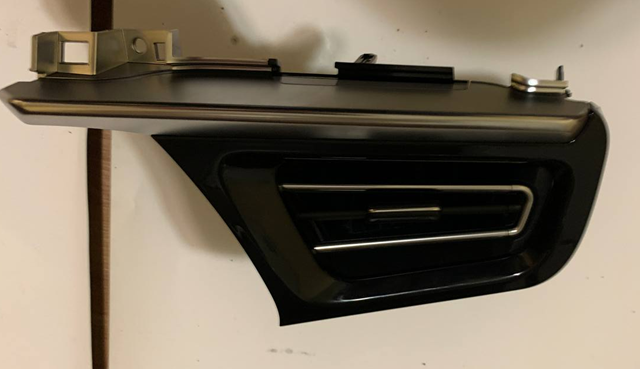 Решітка повітроводу ліва 84790G5100CE4 HYUNDAI