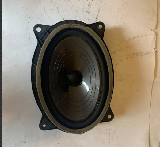 Динамік передньої двері 8616060460 TOYOTA