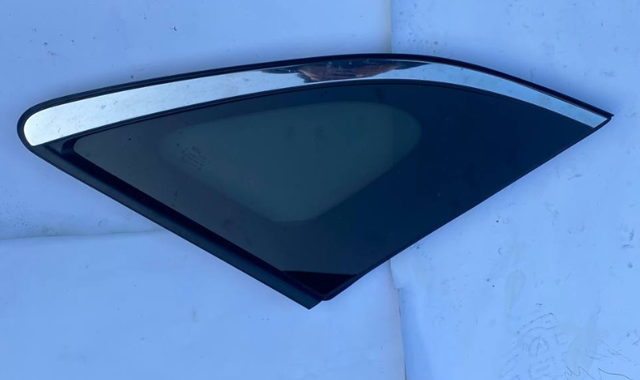 Стукло багажника, праве 87820G5000 HYUNDAI