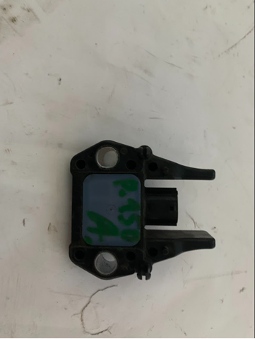 Датчик Ейрбег передній 8917330160 TOYOTA