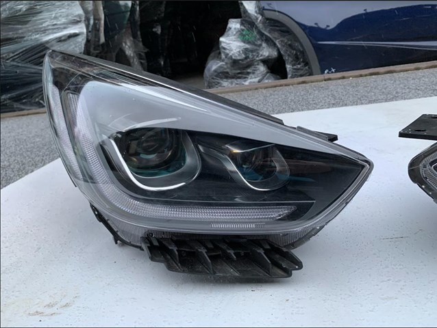 Фара передня права 92102G5200 HYUNDAI