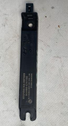 Підсилювач сигналу антени 95460CN100 HYUNDAI