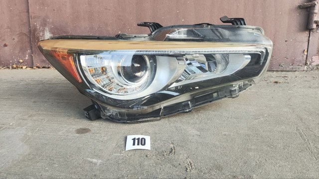 Фара передня права 260104HB0A NISSAN