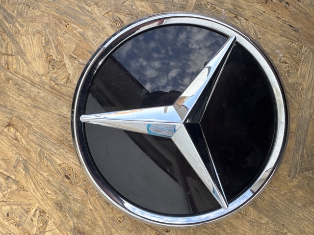 Фірмовий значок решітки радіатора A0008880400 MERCEDES