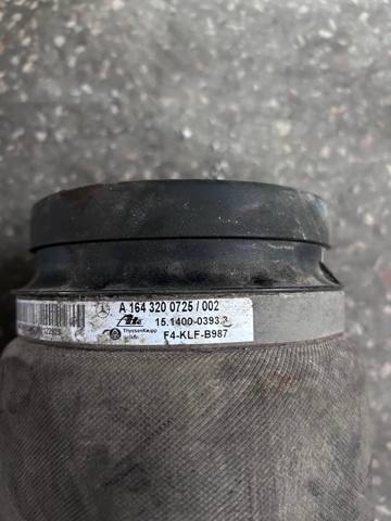 Пневмоподушка задня A1643200725 MERCEDES