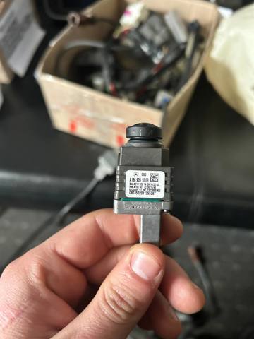 Камера заднього виду A1669051003 MERCEDES