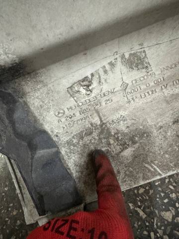 Кожух бампера заднього A2048852925 MERCEDES